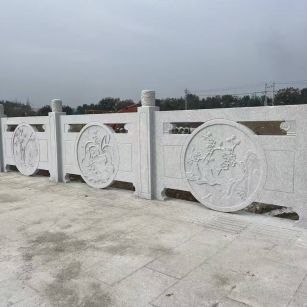 保山芝麻白河道栏杆 石材栏杆