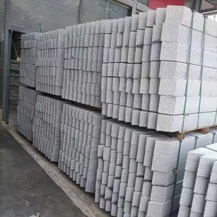 保山芝麻白树围石 树池